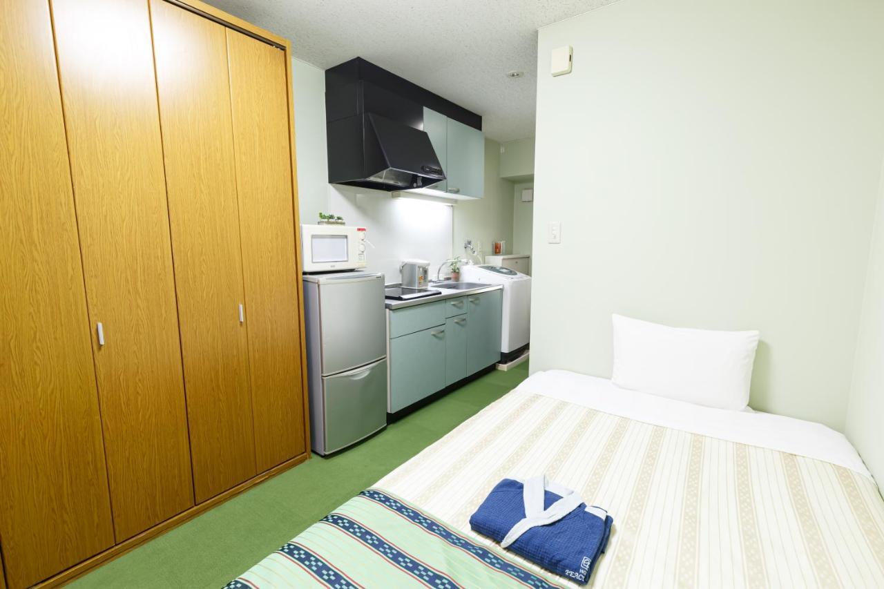Hotel Peace Land Kume Наха Экстерьер фото