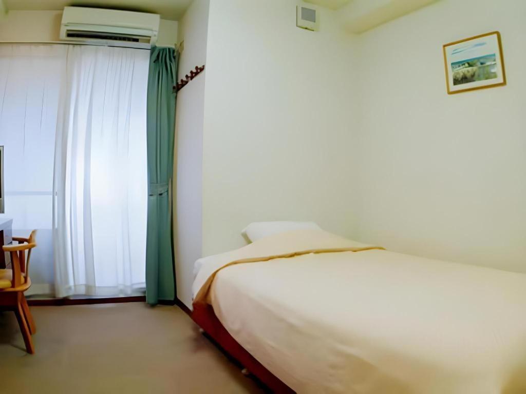 Hotel Peace Land Kume Наха Экстерьер фото
