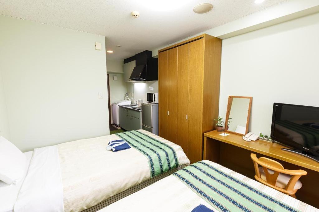 Hotel Peace Land Kume Наха Экстерьер фото